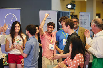 #StartedinOxford Showcase 2025 winner SMRTmeds celebrating